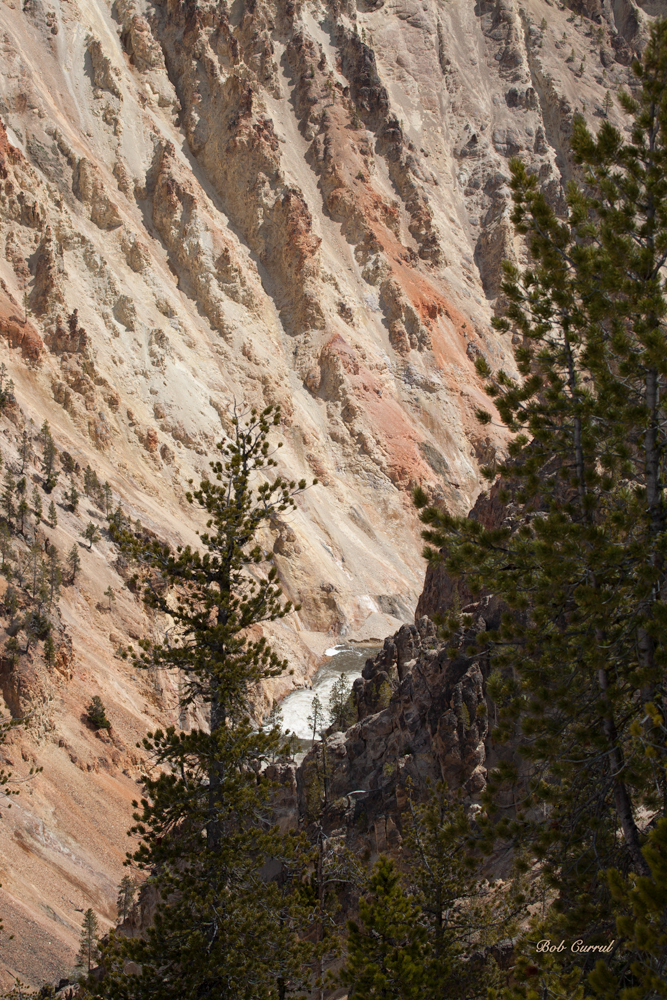 photo of Yellowstone River gorge emphasizing contrasting sides of the gorge
